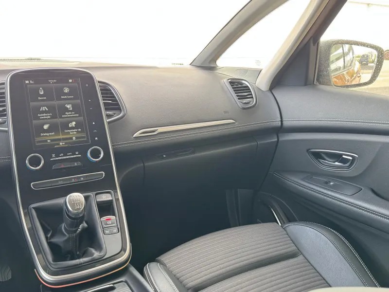 renault-scenic-2019-gasolina-1332cc