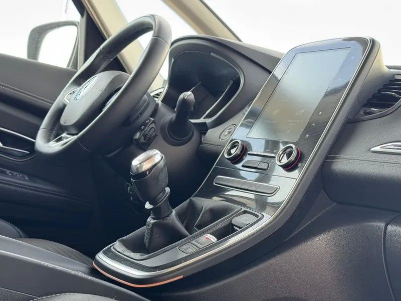 renault-scenic-2019-gasolina-1332cc