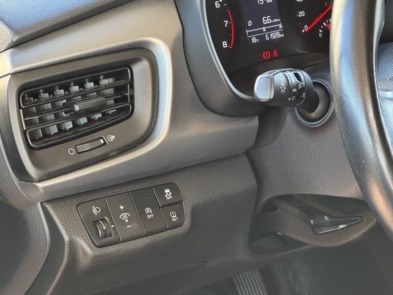 kia-rio-2023-gasolina-1197cc