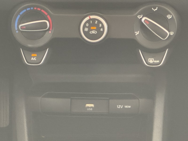 kia-rio-2023-gasolina-1197cc