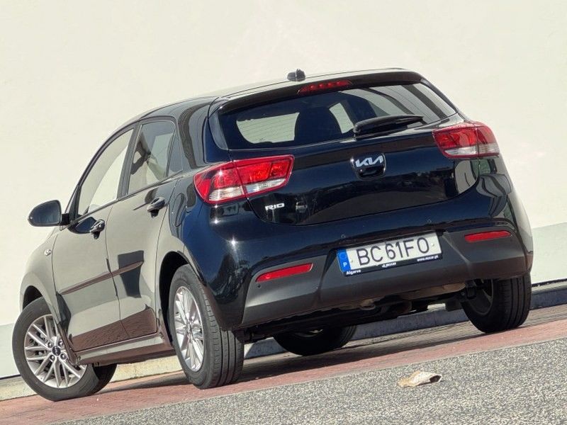 kia-rio-2023-gasolina-1197cc