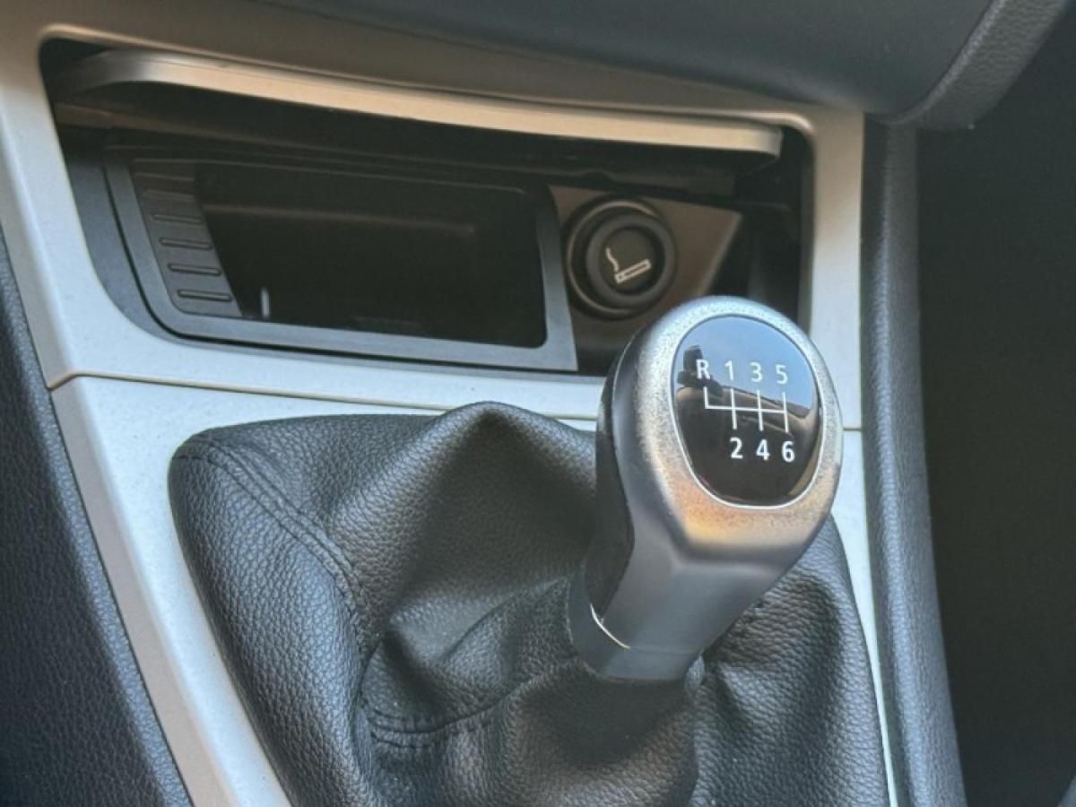 bmw-serie-1-2010-diesel-1995cc