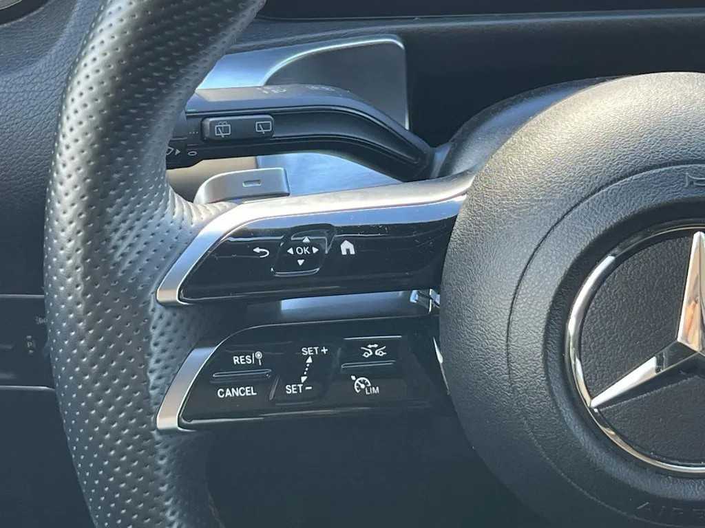 mercedes-benz-200-2024-gasolina-1332cc