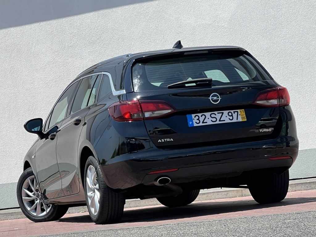 opel-astra-sport-tourer-2017-diesel-1598cc