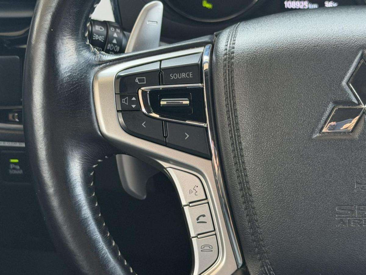 mitsubishi-outlander-2018-hibrido-a-gasolina-1998cc