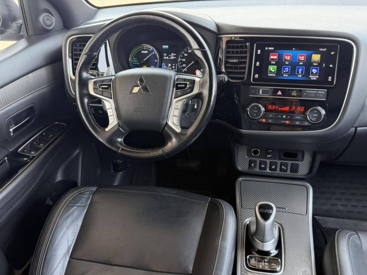mitsubishi-outlander-2018-hibrido-a-gasolina-1998cc