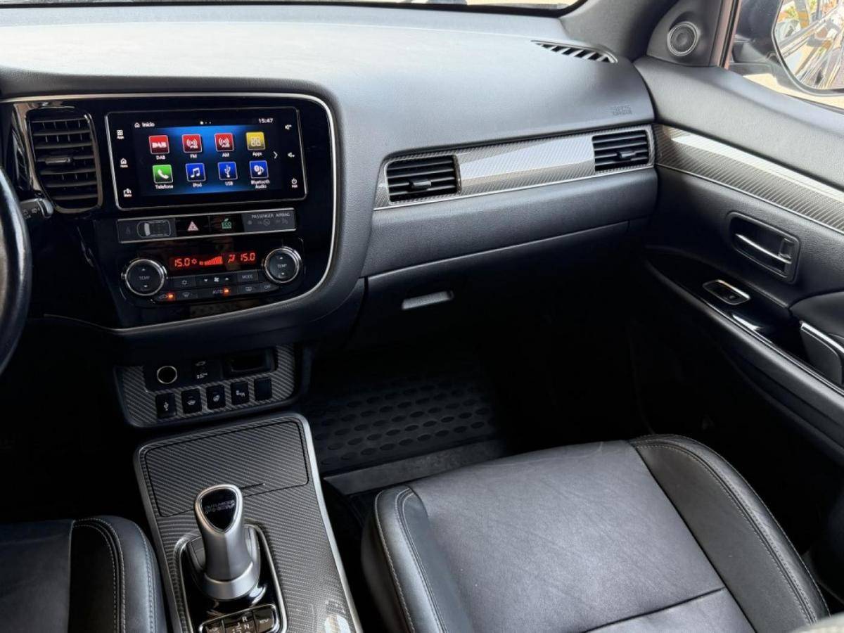 mitsubishi-outlander-2018-hibrido-a-gasolina-1998cc