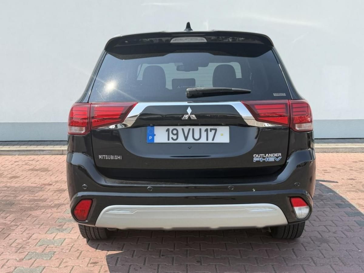 mitsubishi-outlander-2018-hibrido-a-gasolina-1998cc