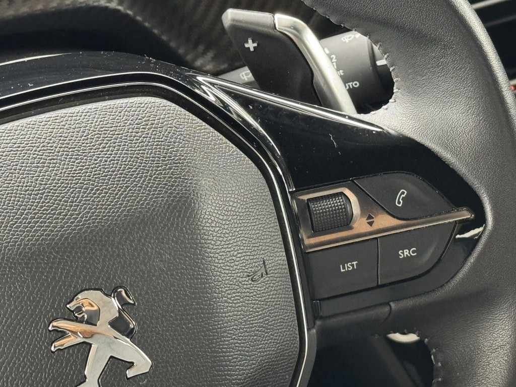 peugeot-2008-2023-diesel-1499cc