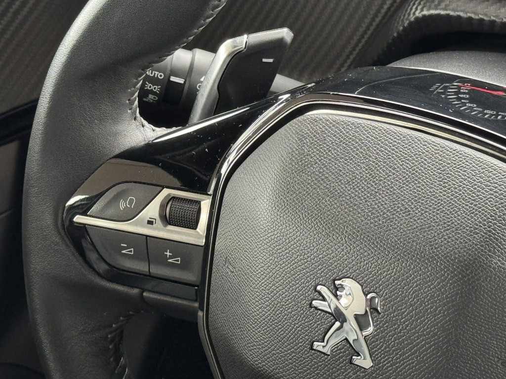 peugeot-2008-2023-diesel-1499cc