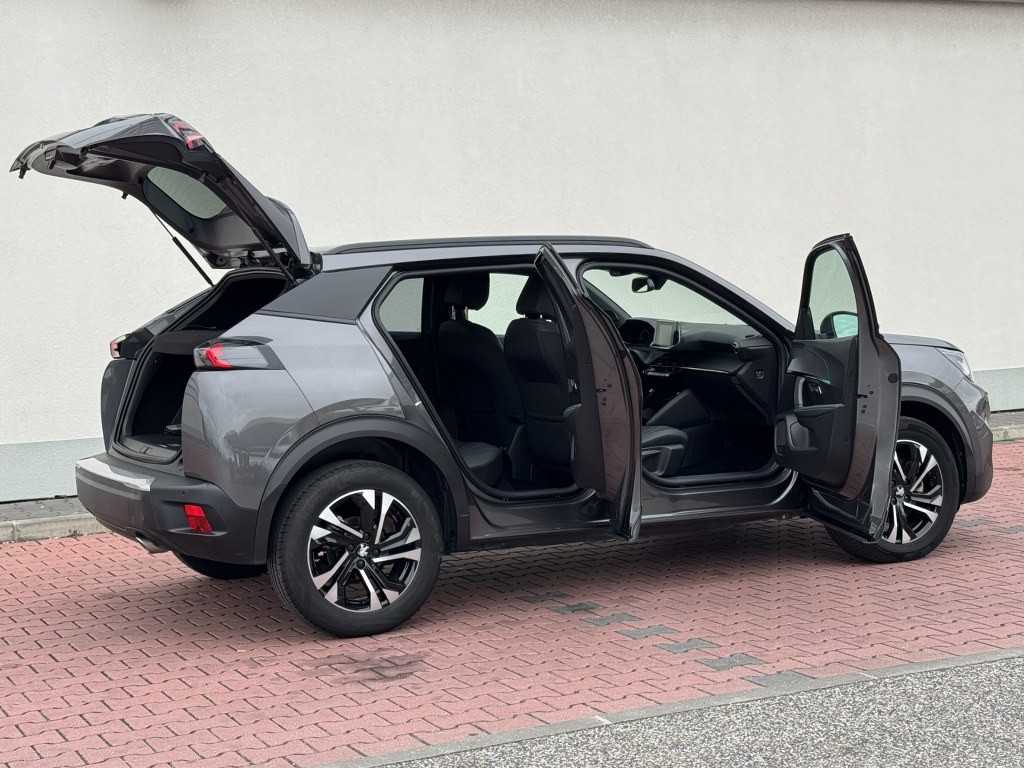 peugeot-2008-2023-diesel-1499cc