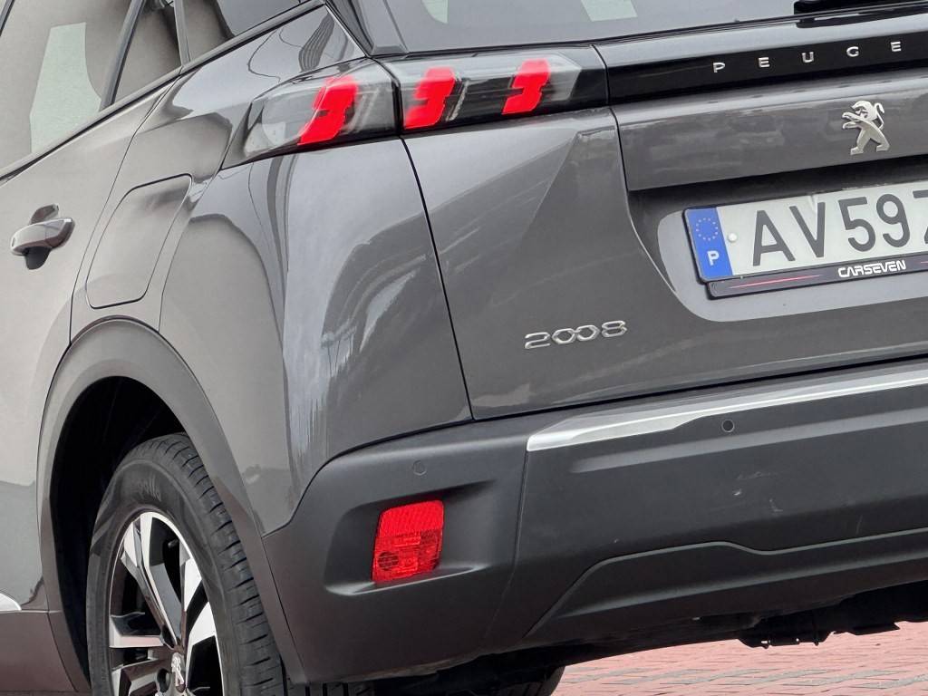peugeot-2008-2023-diesel-1499cc