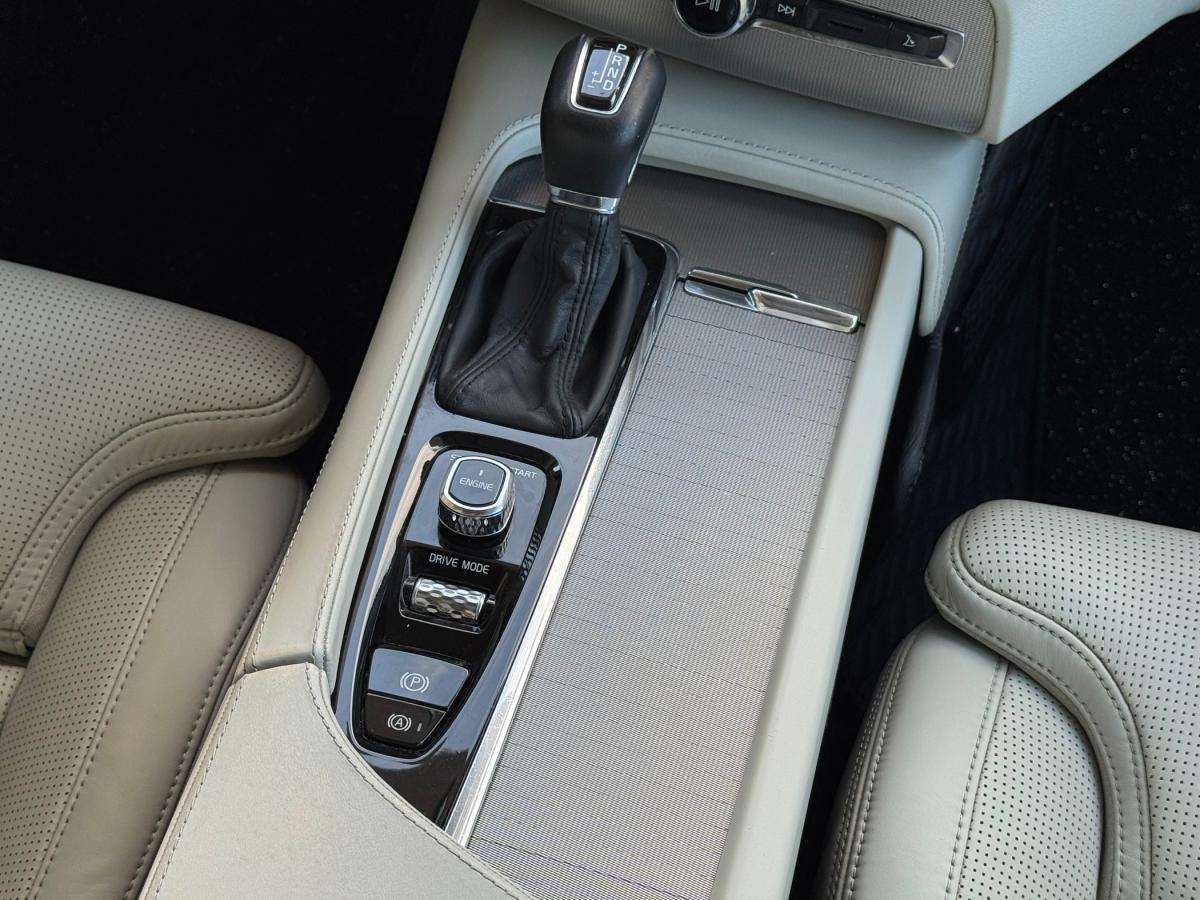 volvo-xc-90-2016-diesel-1969cc