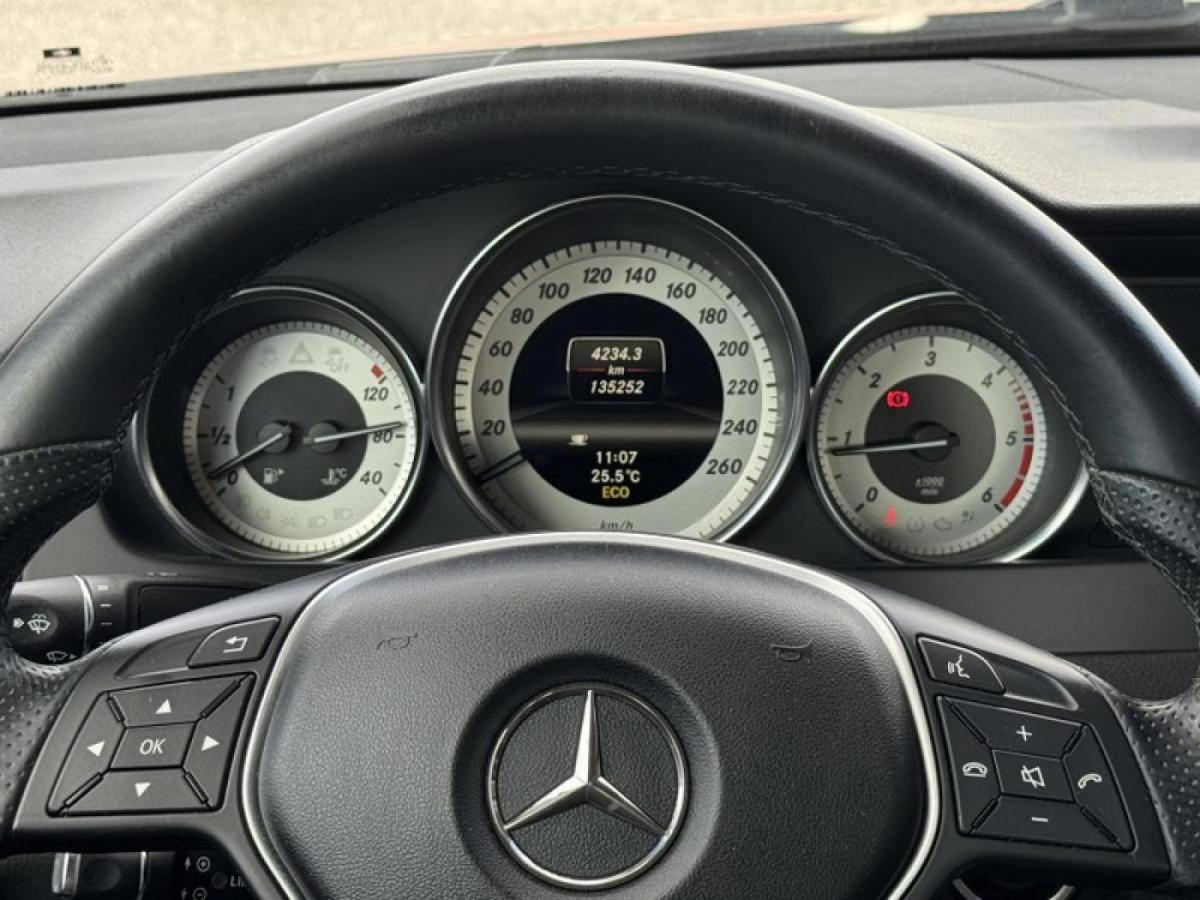 mercedes-benz-classe-c-2013-diesel-2143cc