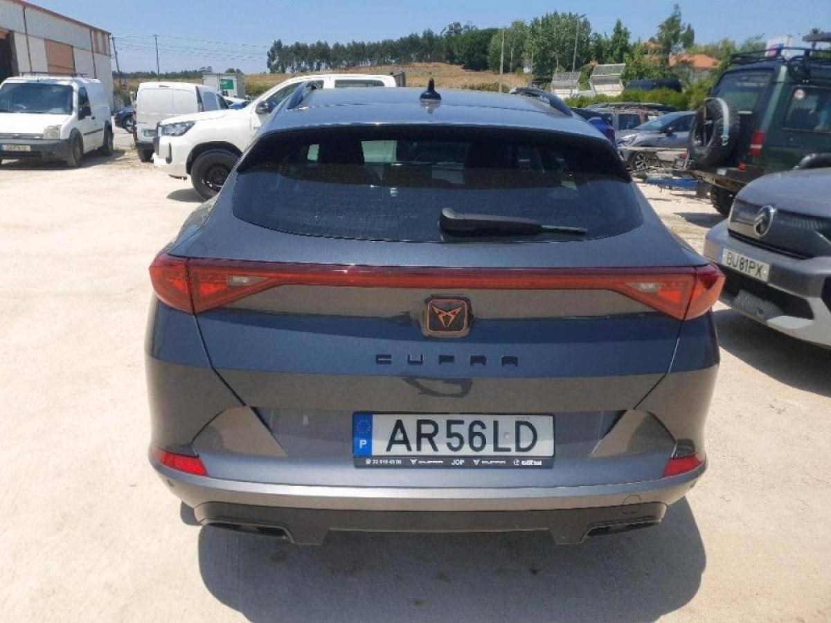 cupra-formentor-2022-hibrido-a-gasolina-1395cc