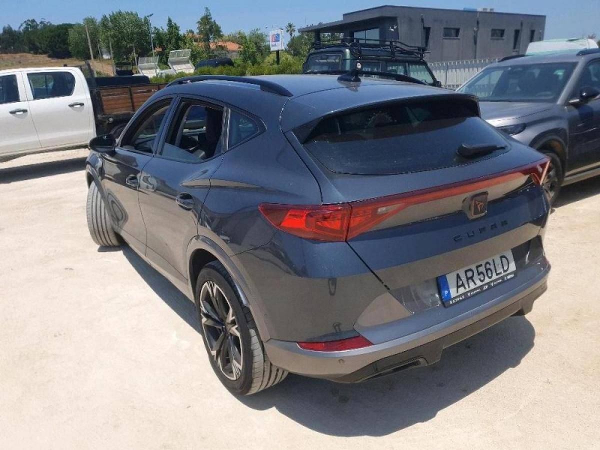 cupra-formentor-2022-hibrido-a-gasolina-1395cc