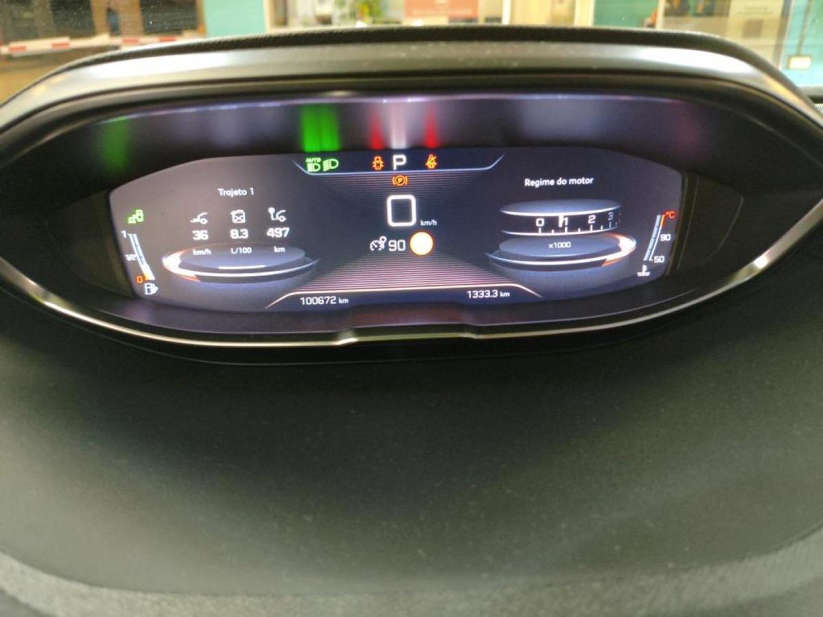 peugeot-5008-2019-diesel-1499cc