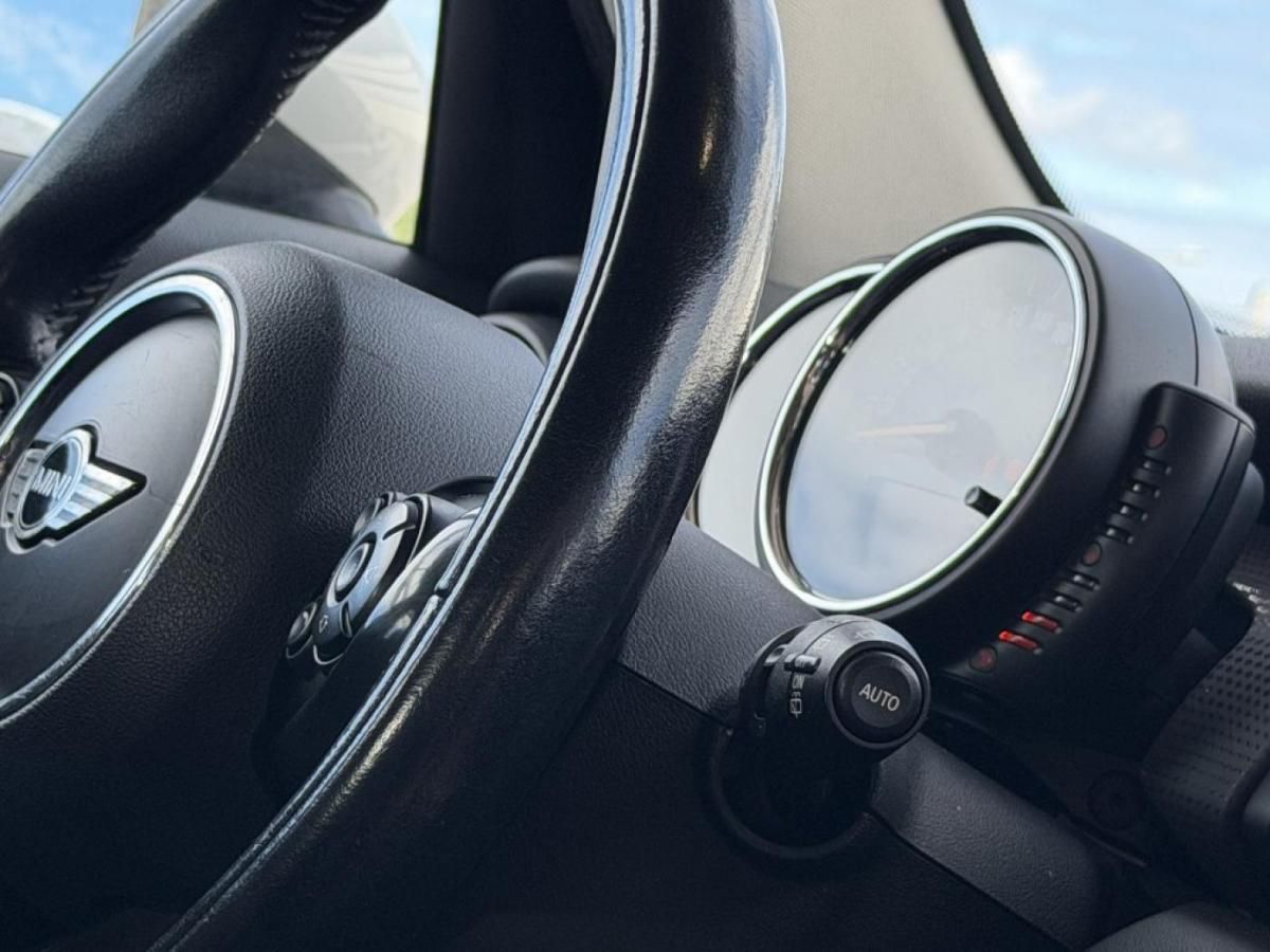 mini-cooper-d-2014-diesel-1496cc