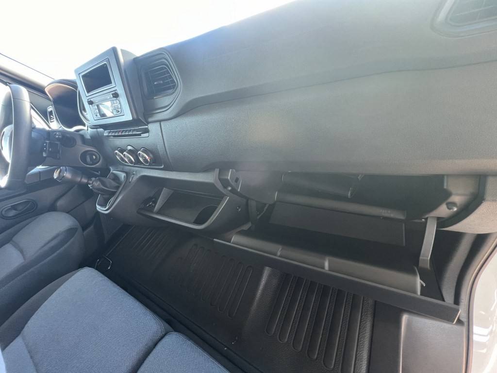 renault-master-2021-diesel-2299cc