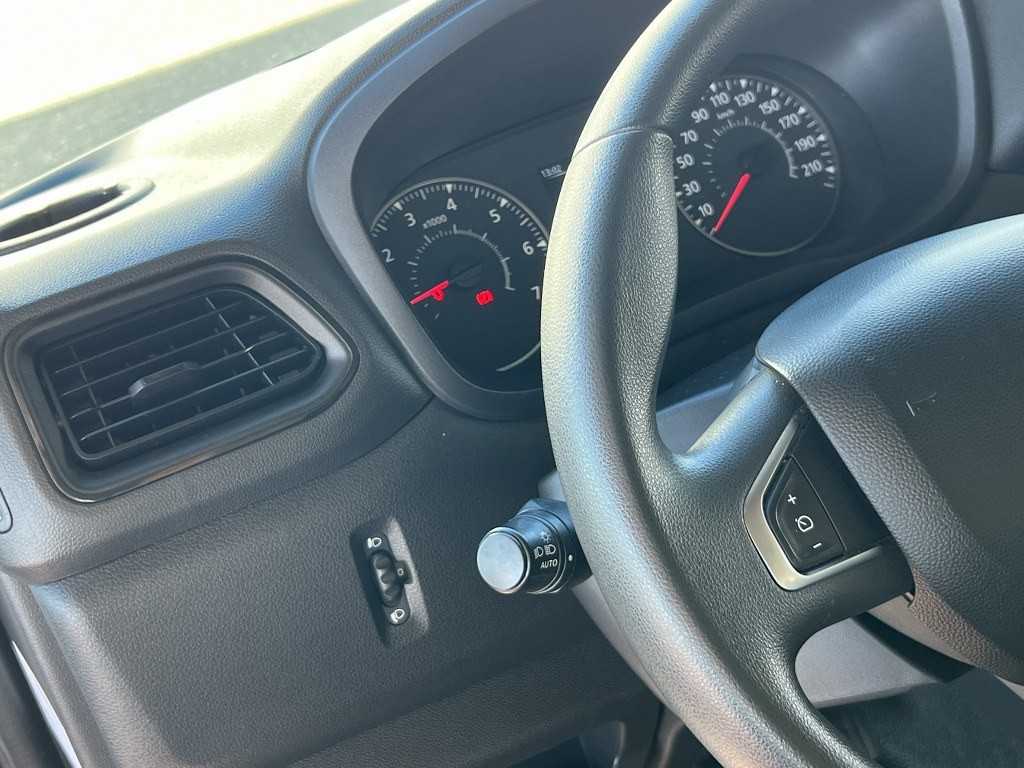 renault-master-2021-diesel-2299cc
