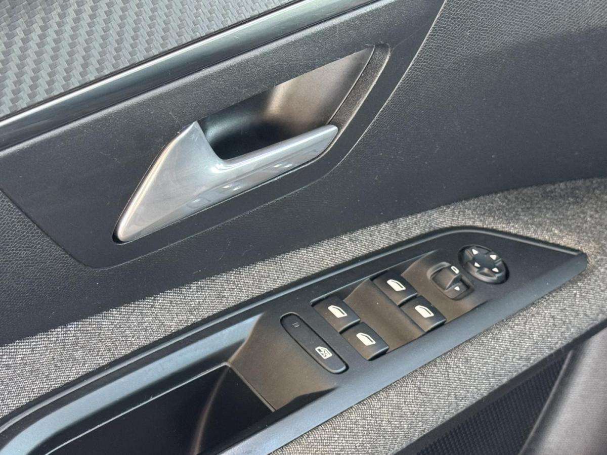 peugeot-3008-2020-diesel-1499cc