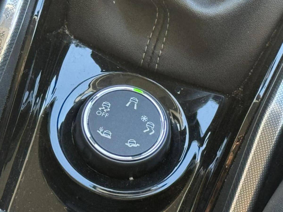 peugeot-2008-2015-diesel-1560cc