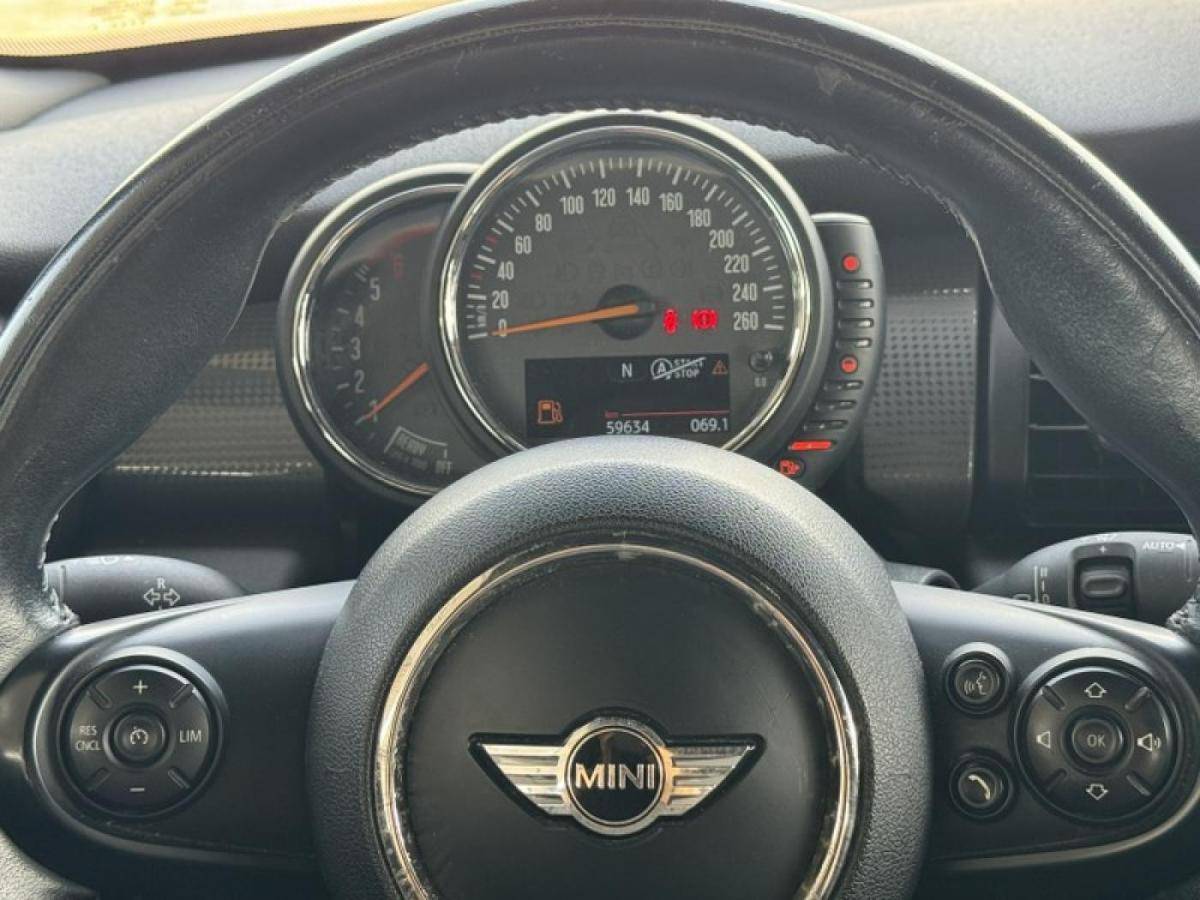 mini-cabrio-2016-diesel-1496cc