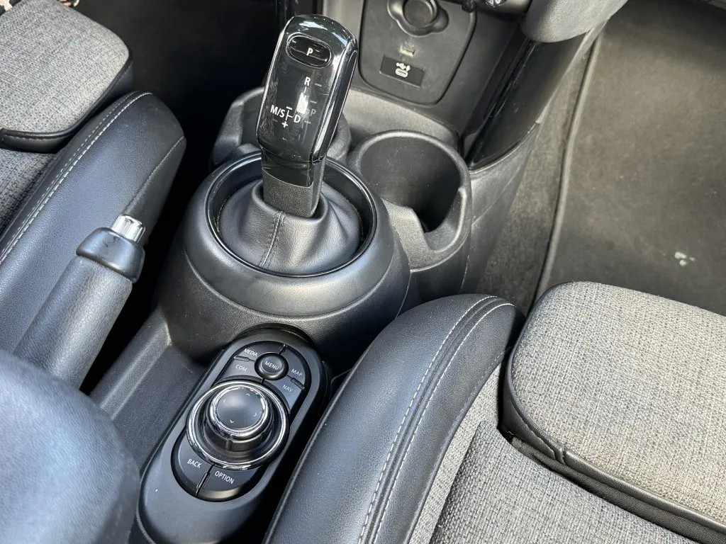 mini-cabrio-2021-gasolina-1499cc