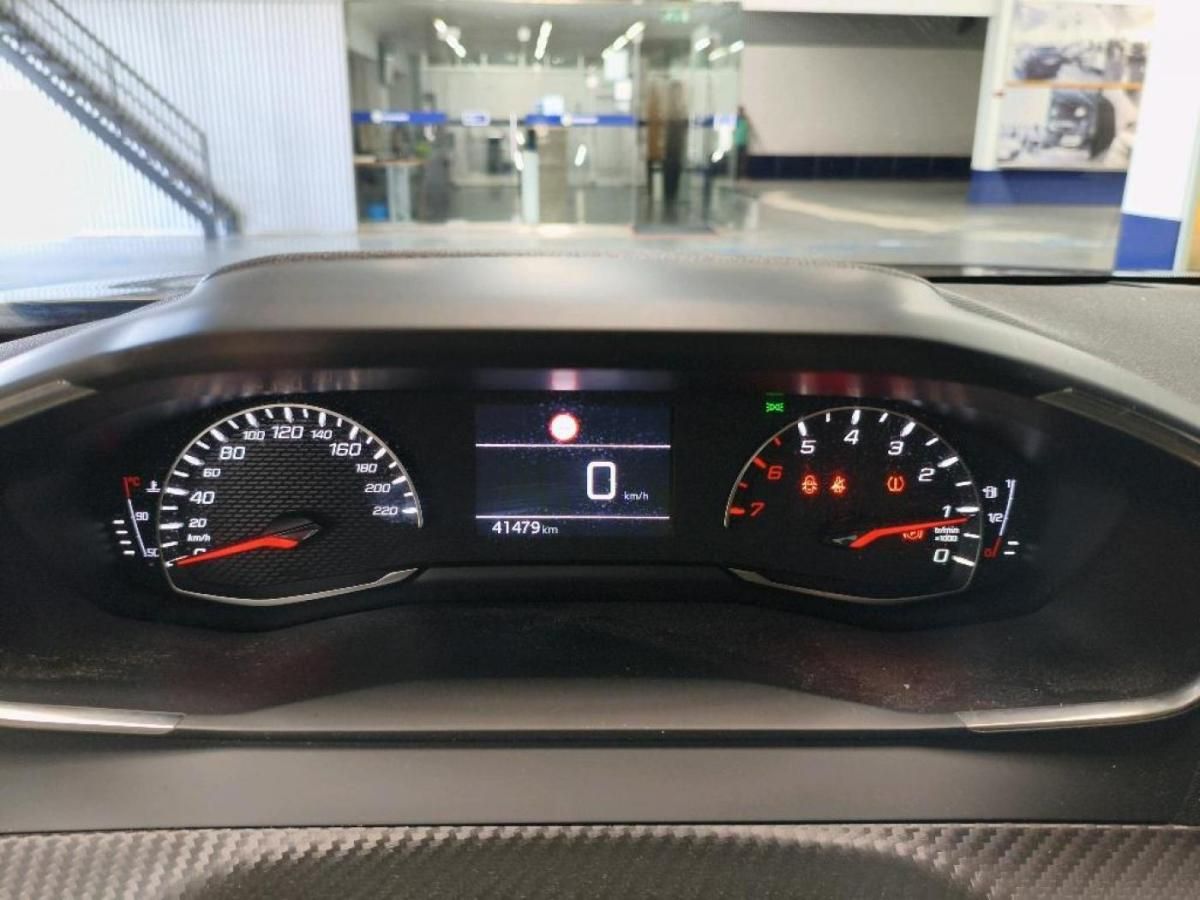 peugeot-2008-2020-gasolina-1199cc