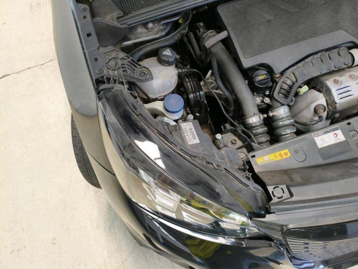 peugeot-2008-2020-gasolina-1199cc