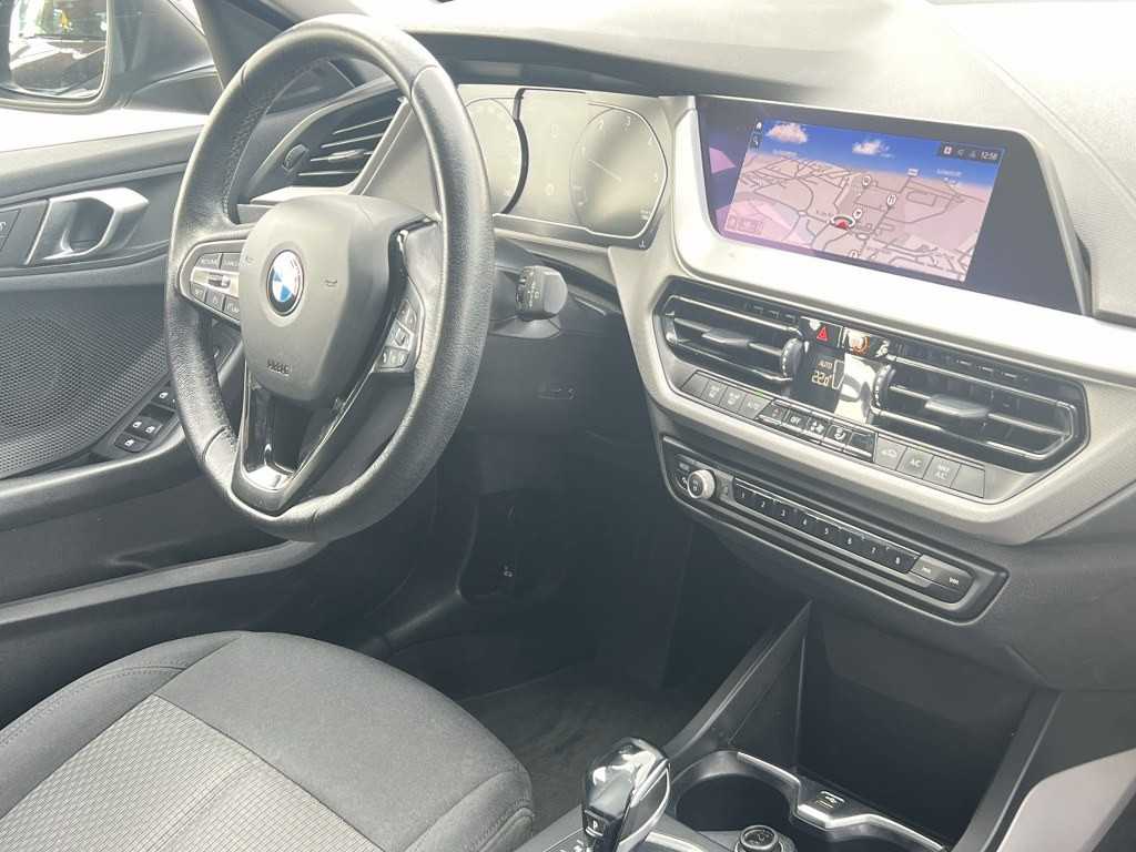 bmw-serie-1-2021-diesel-1496cc