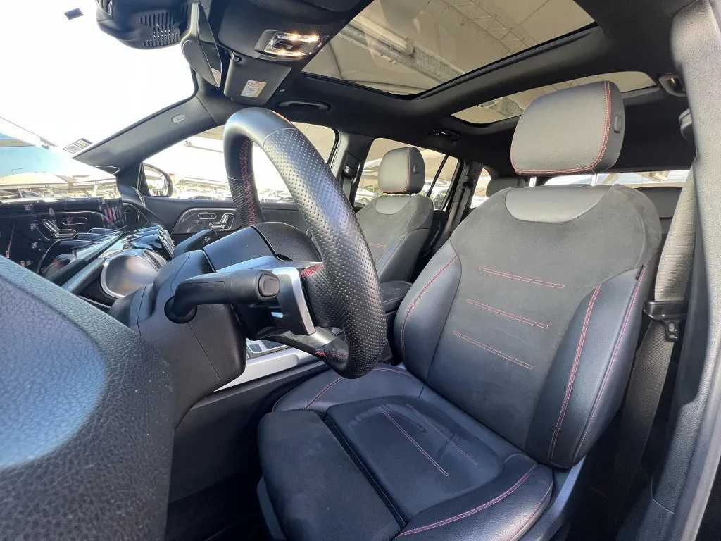 mercedes-benz-200-2024-gasolina-1332cc