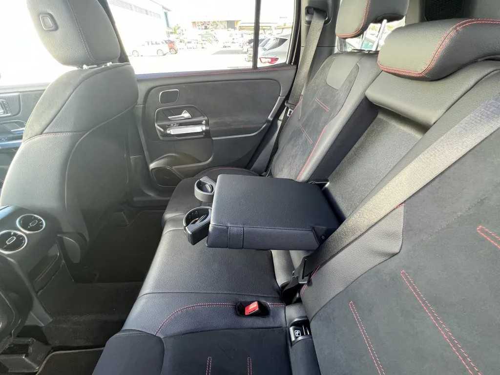 mercedes-benz-200-2024-gasolina-1332cc