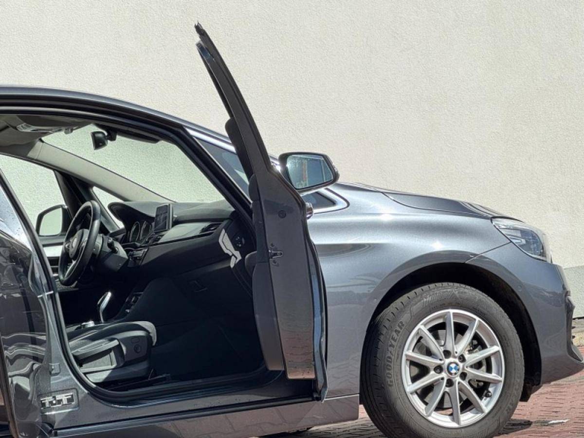 bmw-serie-2-2021-diesel-1496cc