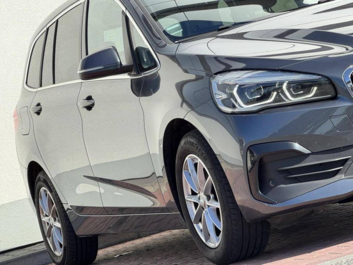 bmw-serie-2-2021-diesel-1496cc
