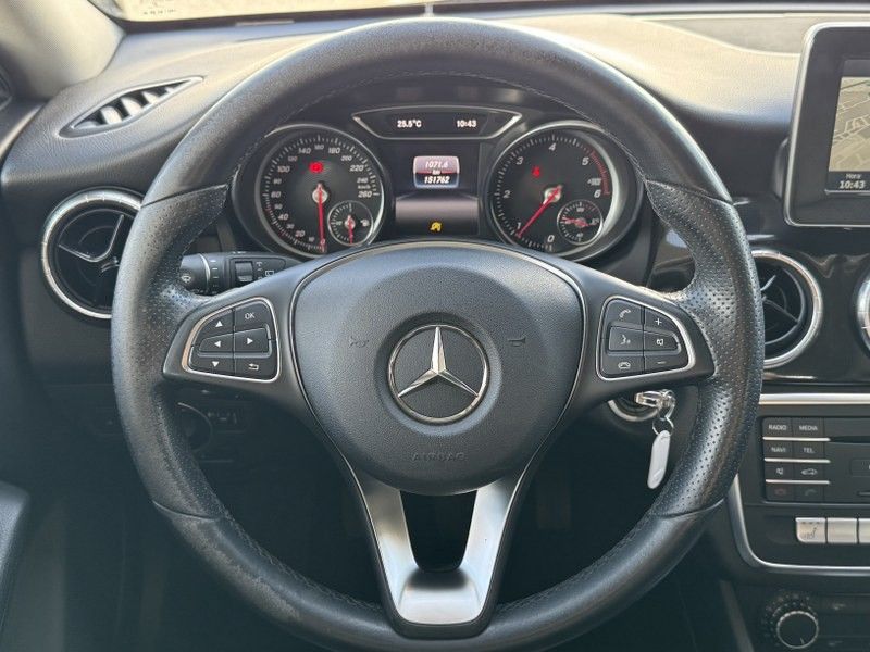 mercedes-benz-cla-2016-hibrido-a-diesel-1461cc