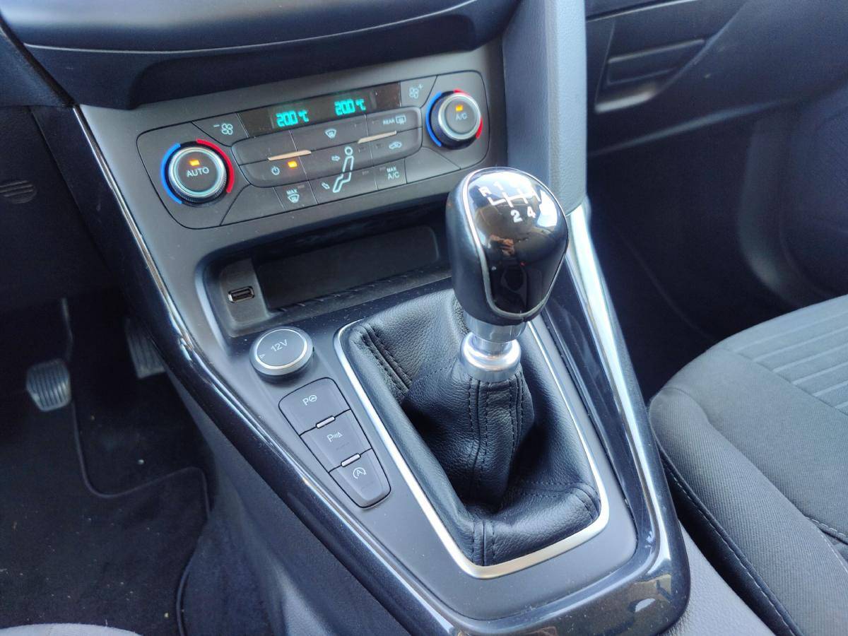 ford-focus-2017-diesel-1499cc