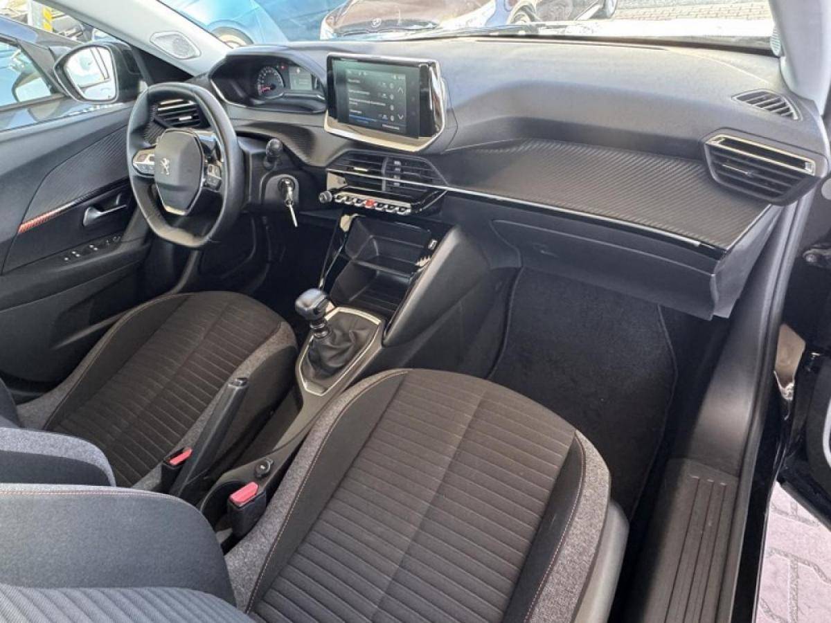 peugeot-2008-2020-gasolina-1199cc