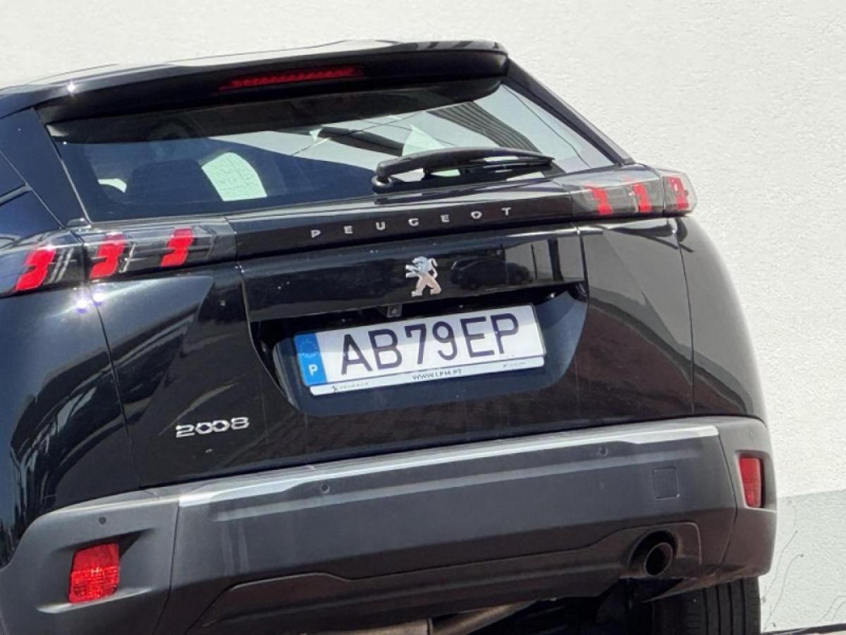 peugeot-2008-2020-gasolina-1199cc