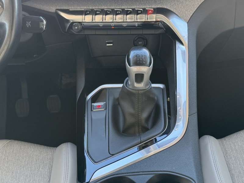 peugeot-3008-2019-diesel-1499cc