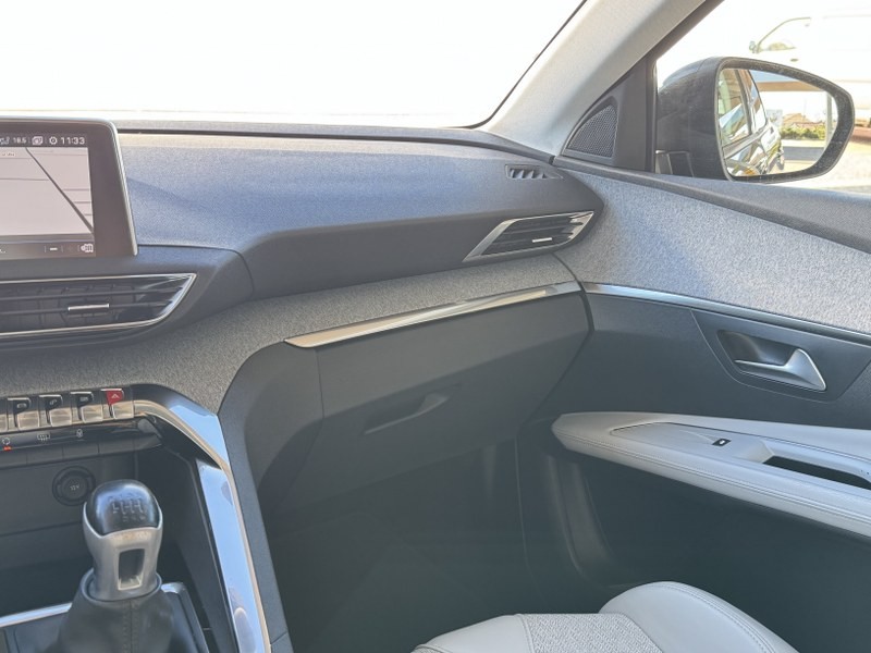 peugeot-3008-2019-diesel-1499cc