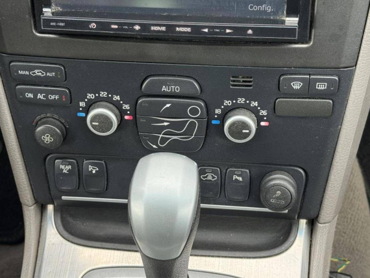 volvo-xc90-2007-diesel-2400cc