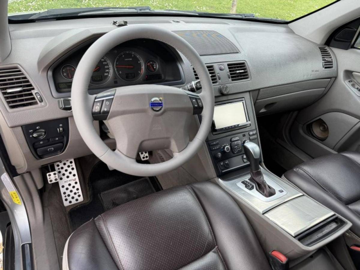 volvo-xc90-2007-diesel-2400cc