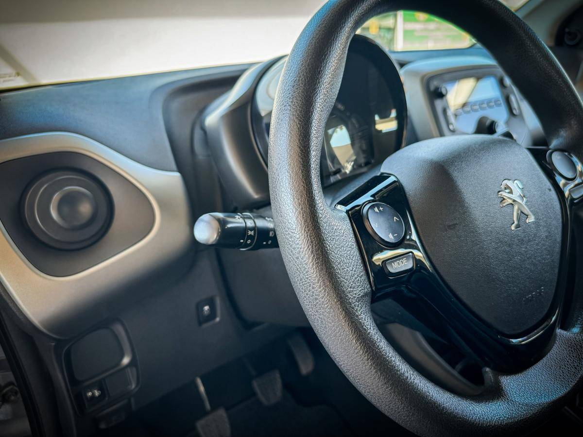 peugeot-108-2017-gasolina-998cc