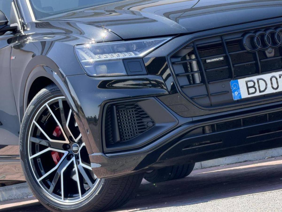 audi-q8-2023-hibrido-a-gasolina-2995cc