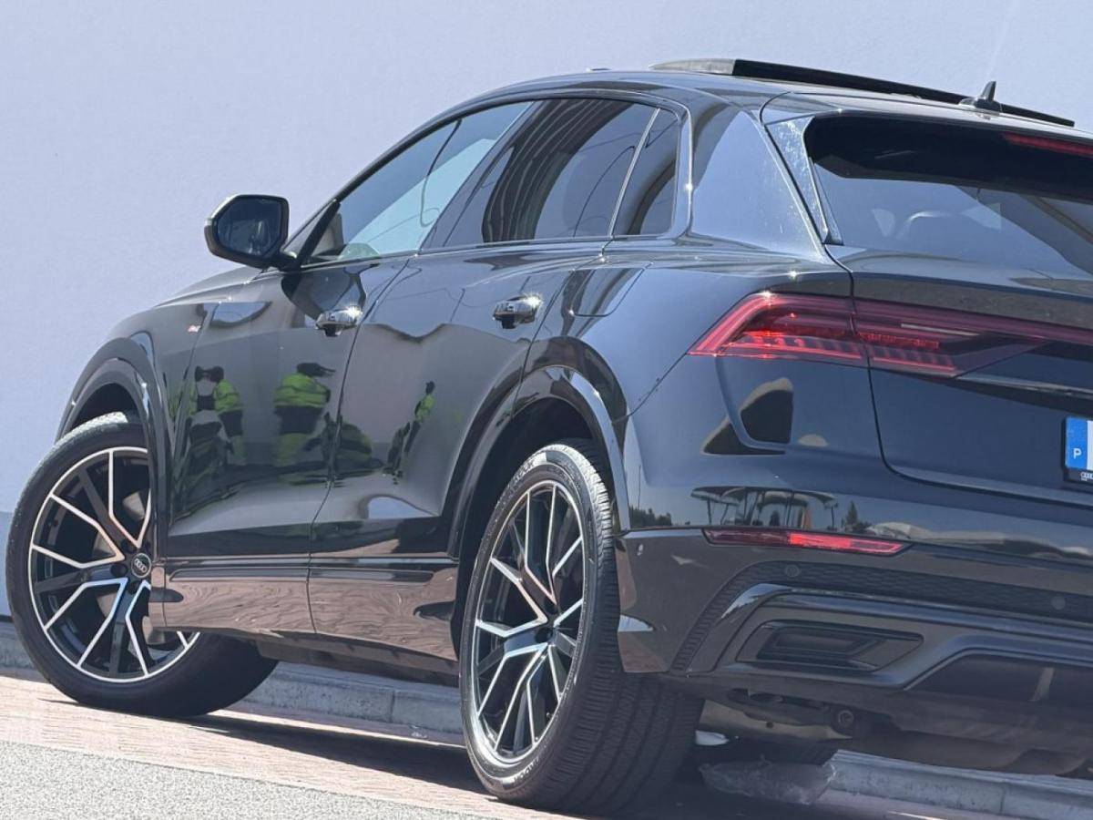 audi-q8-2023-hibrido-a-gasolina-2995cc