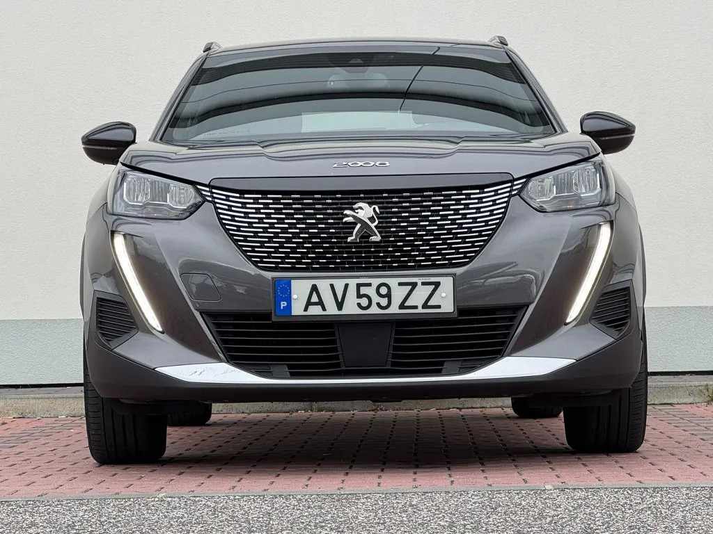 peugeot-2008-2023-diesel-1499cc