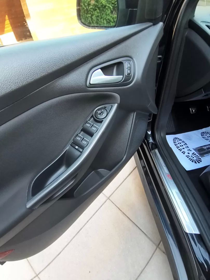 ford-focus-sw-2019-diesel-1499cc
