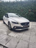 volvo-v40-cross-country-2015-diesel-1560cc