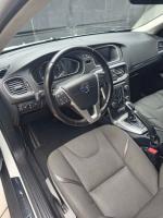 volvo-v40-cross-country-2015-diesel-1560cc